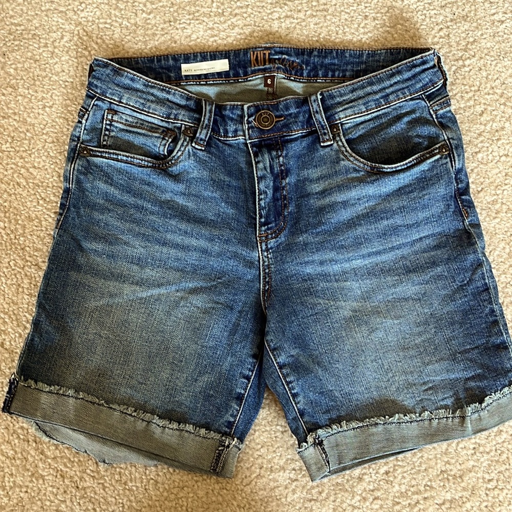 Kut from the Cloth, Katy Boyfriend short, size 6